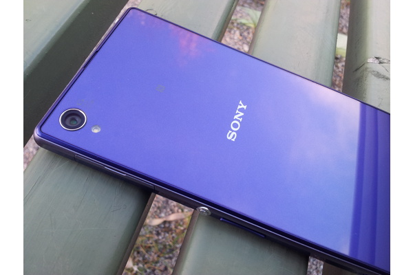 Testissä Sony Xperia Z1 - vedenkestävä megapikselihirmu?